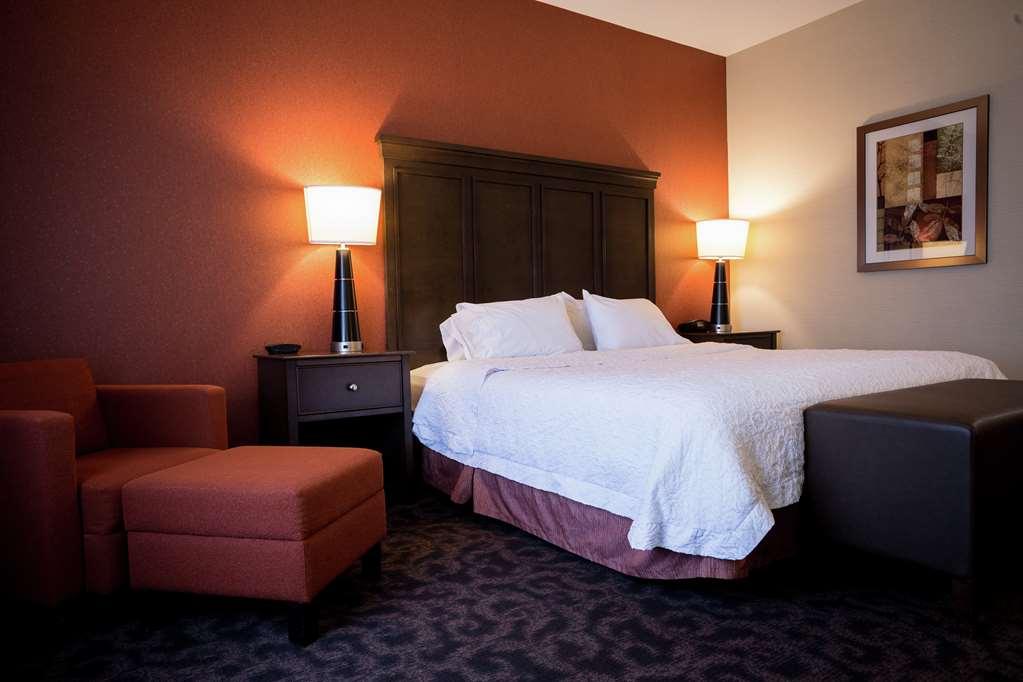 Hampton Inn By Hilton Elliot Lake Ontario Canada Room photo