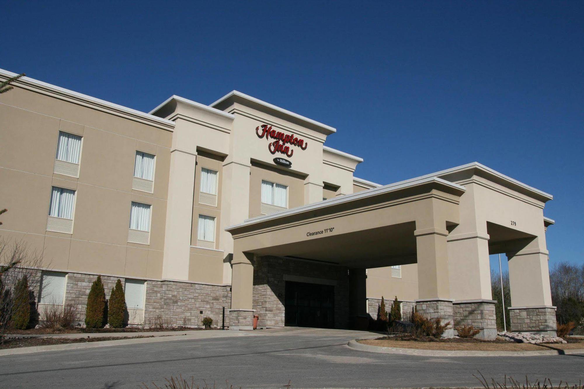 Hampton Inn By Hilton Elliot Lake Ontario Canada Exterior photo